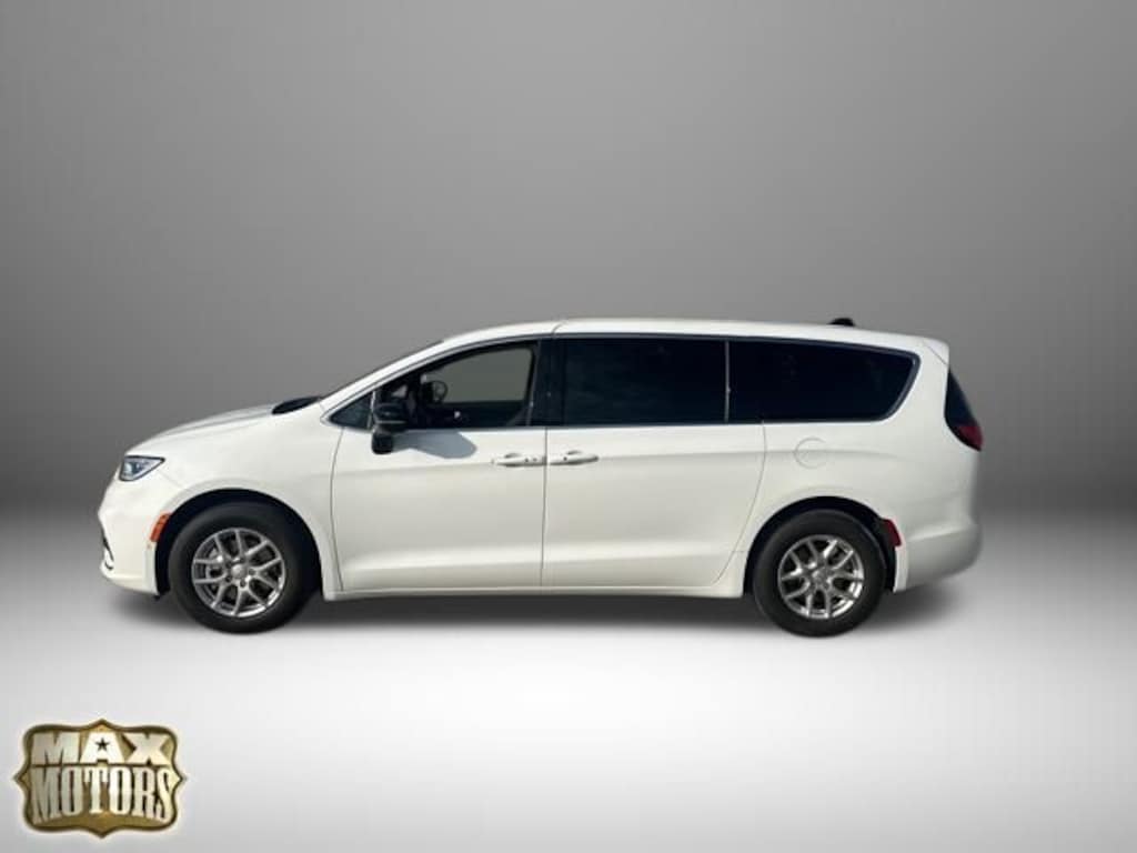 New 2026 Chrysler Pacifica SELECT Passenger Van