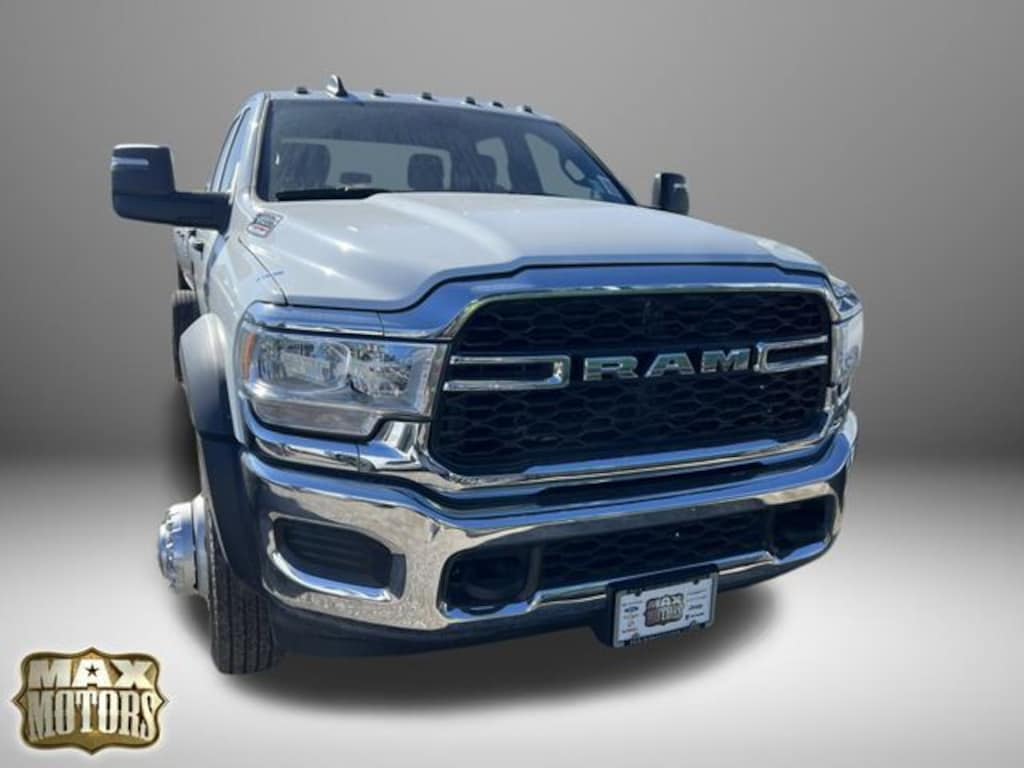 New 2024 Ram 5500 Chassis Cab 5500 TRADESMAN CHASSIS CREW CAB 4X4 60' CA Pickup