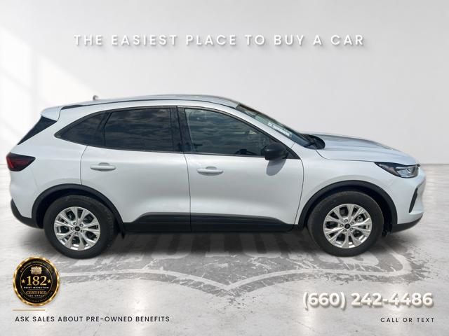 Used 2025 Ford Escape Active with VIN 1FMCU0GN5SUA16916 for sale in Kansas City