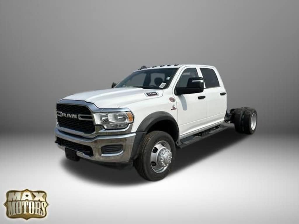 New 2024 Ram 5500 Chassis Cab 5500 TRADESMAN CHASSIS CREW CAB 4X4 60' CA Pickup