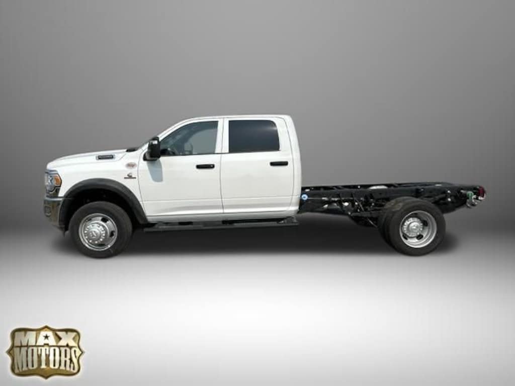New 2024 Ram 5500 Chassis Cab 5500 TRADESMAN CHASSIS CREW CAB 4X4 60' CA Pickup