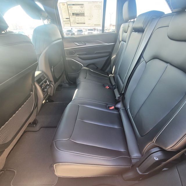2026 Jeep Grand Cherokee Limited - Photo 15