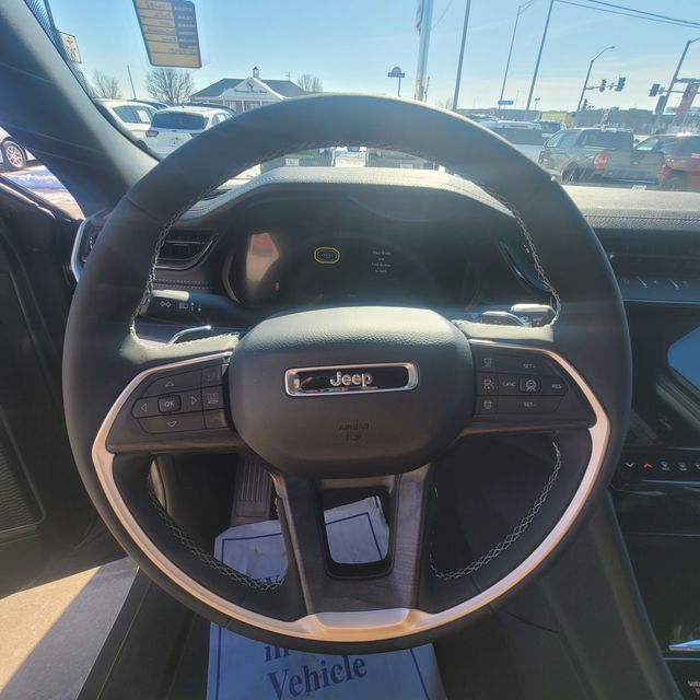 2026 Jeep Grand Cherokee Limited - Photo 17
