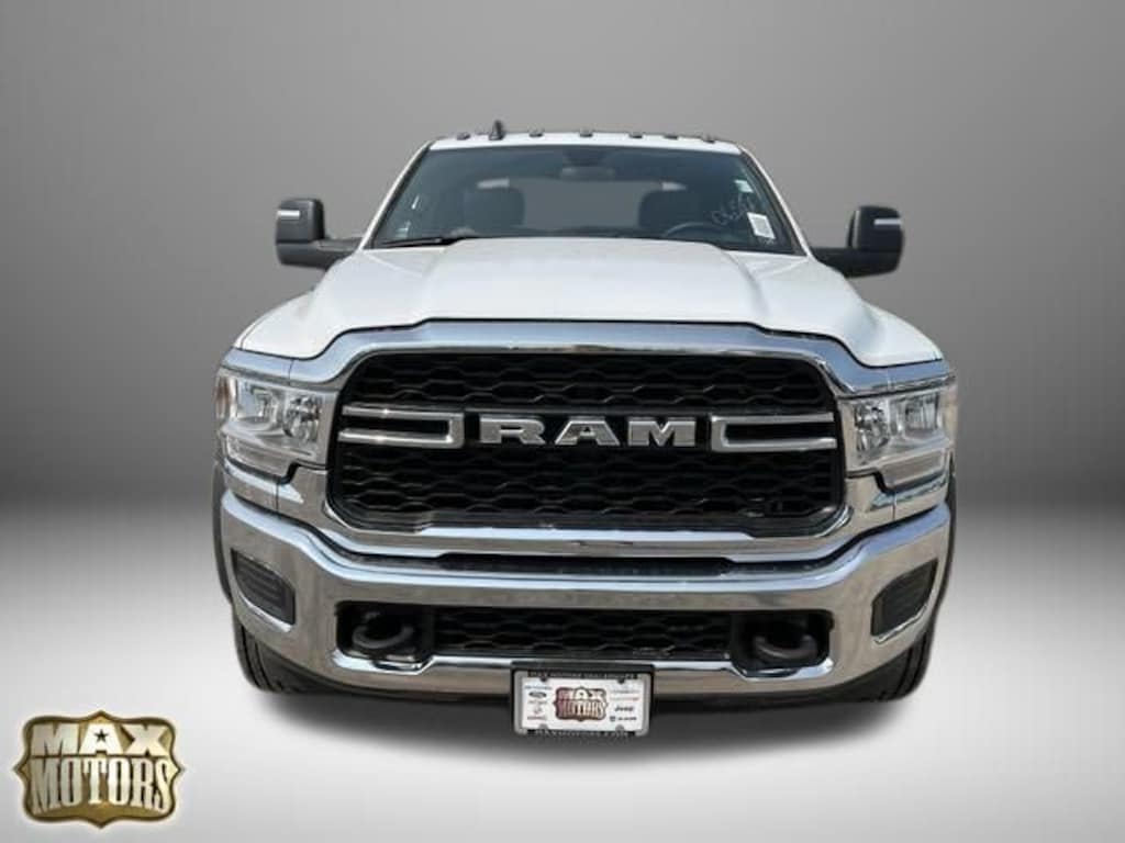 New 2024 Ram 5500 Chassis Cab 5500 TRADESMAN CHASSIS CREW CAB 4X4 60' CA Pickup