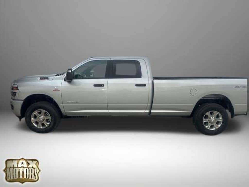New 2026 Ram 3500 BIG HORN CREW CAB 4X4 8' BOX Pickup