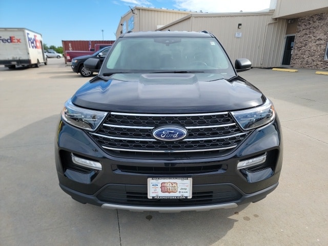 Used 2023 Ford Explorer XLT with VIN 1FMSK8DH8PGA22228 for sale in Butler, MO