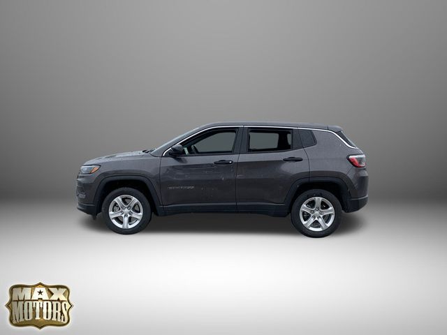 2023 Jeep Compass Sport photo 4