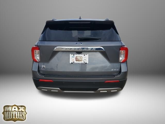 2022 Ford Explorer XLT photo 4