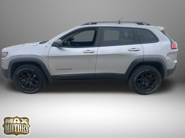 2019 Jeep Cherokee Trailhawk photo 2
