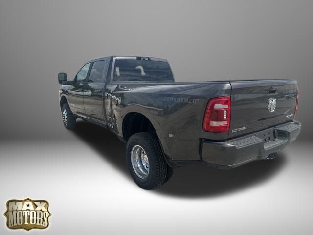 2024 Ram 3500 Big Horn photo 3