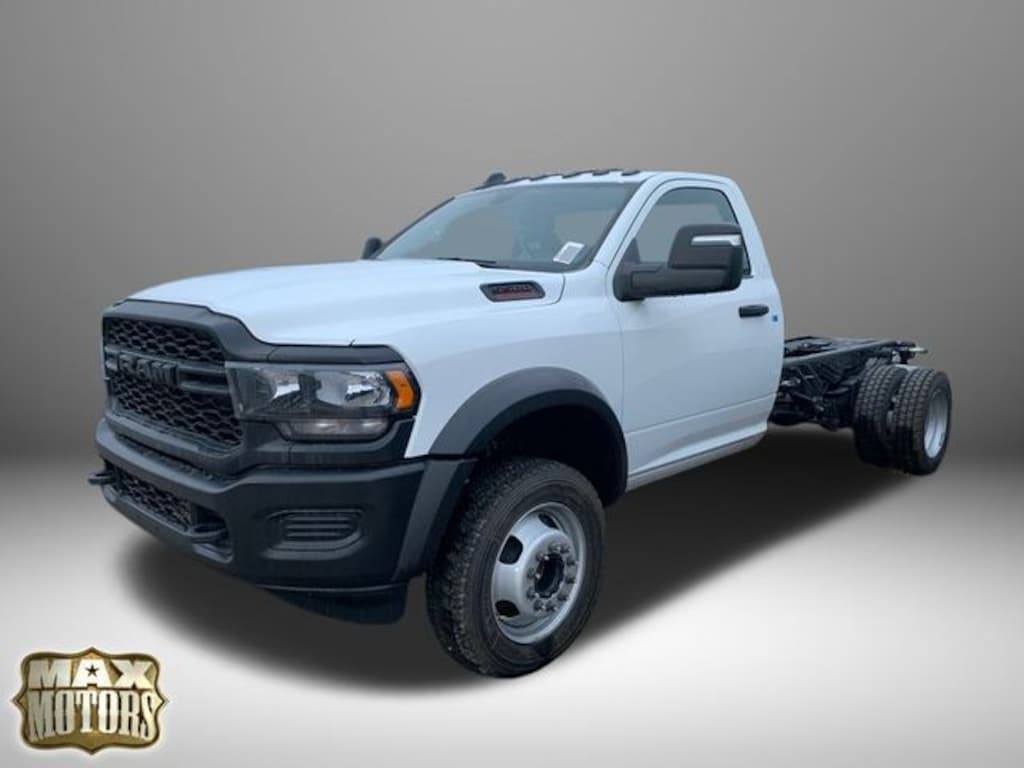 New 2024 Ram 5500 Chassis Cab 5500 TRADESMAN CHASSIS REGULAR CAB 4X2 84' CA Pickup