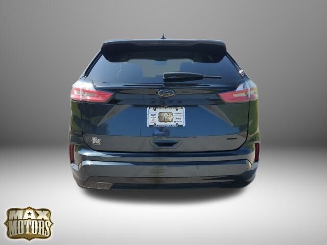 2024 Ford Edge SE photo 3