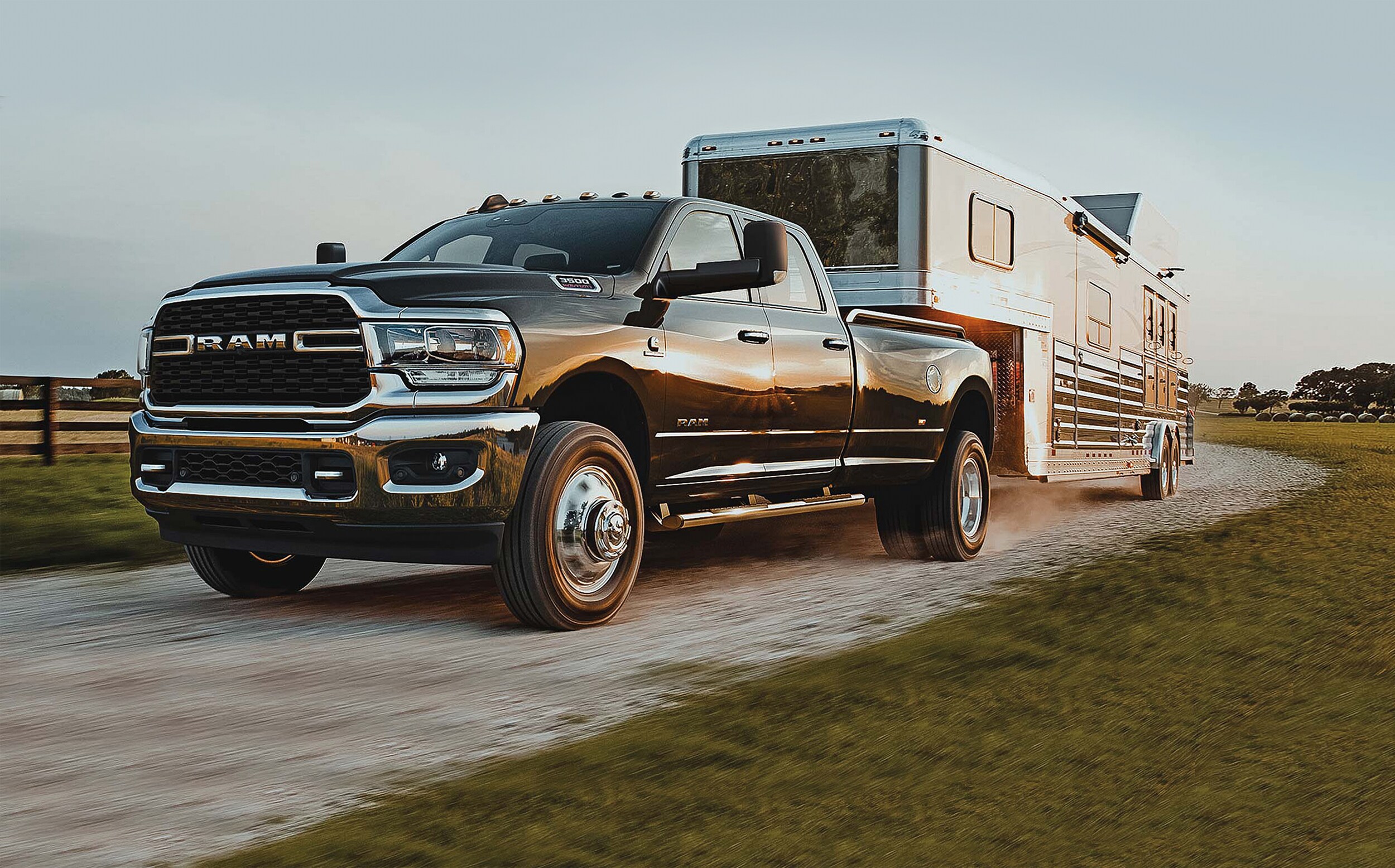 2024 Ram 3500 Towing Trailer