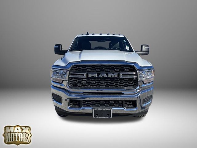 2024 Ram 2500 Tradesman photo 2