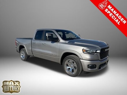 2025 Ram 1500 BIG HORN QUAD CAB 4X2 6'4 BOX Pickup