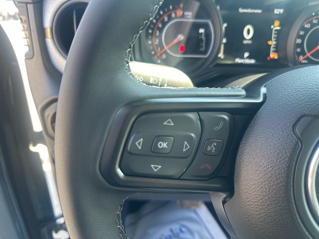 2025 Jeep Gladiator Willys - Photo 25
