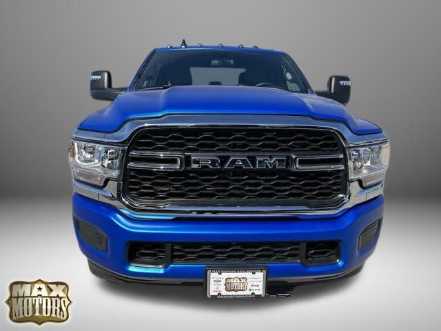 2024 Ram 2500 Tradesman photo 2