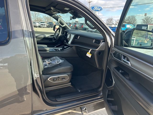 2026 Jeep Grand Wagoneer Limited Reserve - Photo 18
