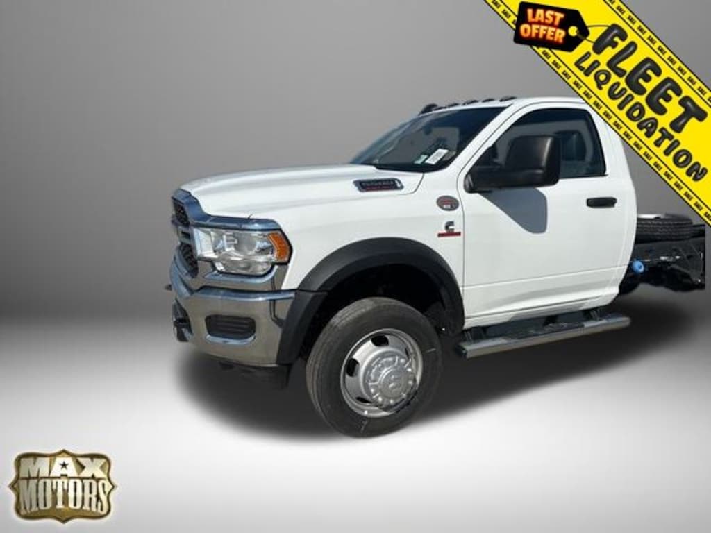 New 2024 Ram 5500 Chassis Cab 5500 TRADESMAN CHASSIS REGULAR CAB 4X4 84' CA Pickup
