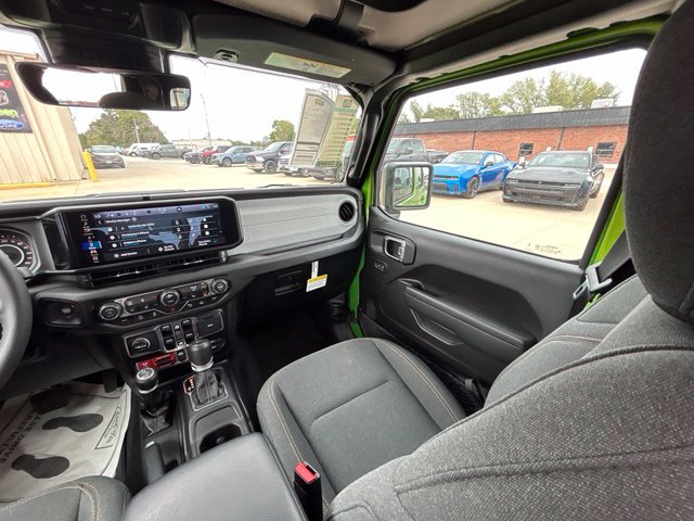 2025 Jeep Gladiator Willys - Photo 42