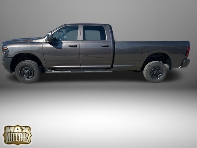 2025 Ram 2500 Tradesman photo 4