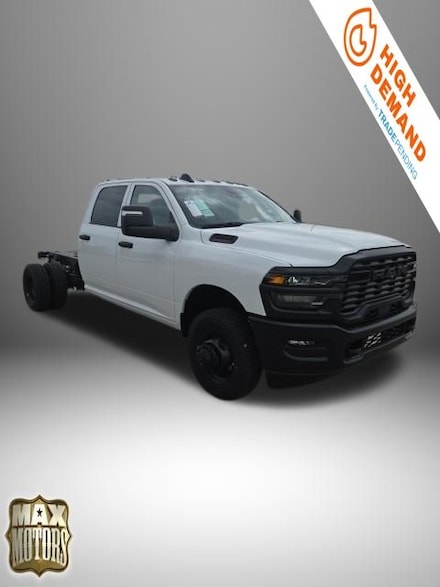 2026 Ram 3500 Chassis Cab TRADESMAN CREW   4X4 60' CA Pickup