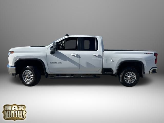 2021 Chevrolet Silverado 2500HD LT photo 4