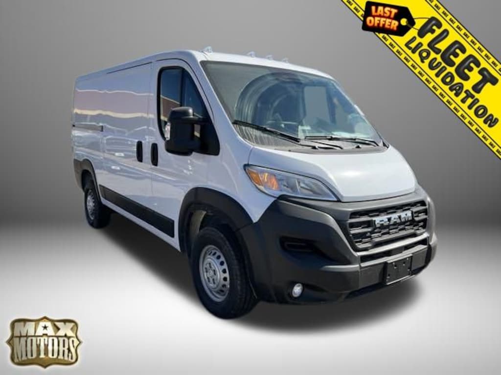 New 2024 Ram ProMaster PROMASTER 1500 TRADESMAN CARGO VAN LOW ROOF 136' W Cargo Van