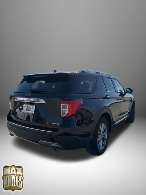 2022 Ford Explorer XLT photo 2