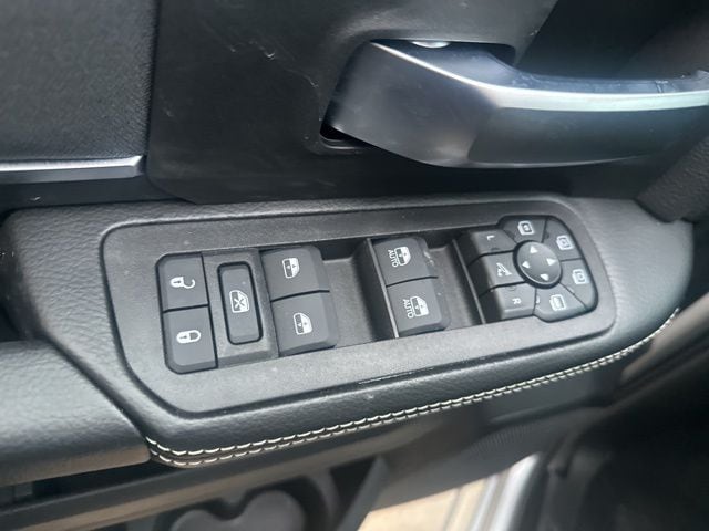 2026 RAM 3500 Big Horn - Photo 22