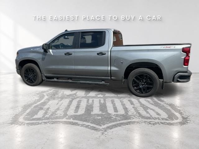 Used 2025 Chevrolet Silverado 1500 Custom with VIN 1GCPKBEK8SZ210679 for sale in Kansas City