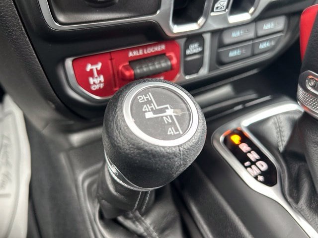 2025 Jeep Gladiator Willys - Photo 36