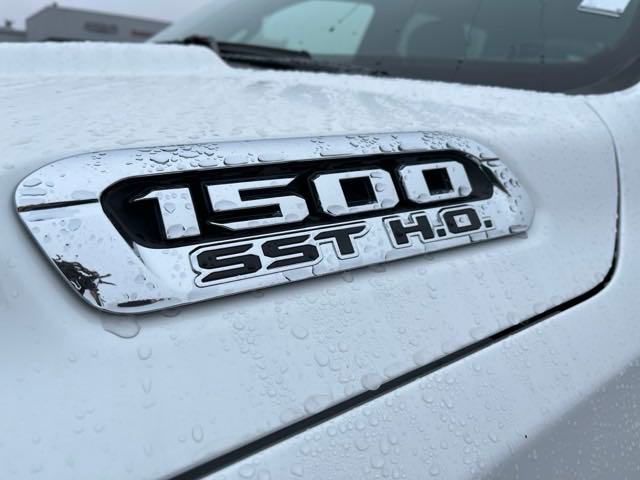 2025 Ram 1500 Limited photo 4