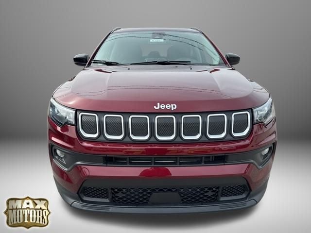 Certified 2022 Jeep Compass Latitude with VIN 3C4NJCBB4NT145846 for sale in Belton, MO