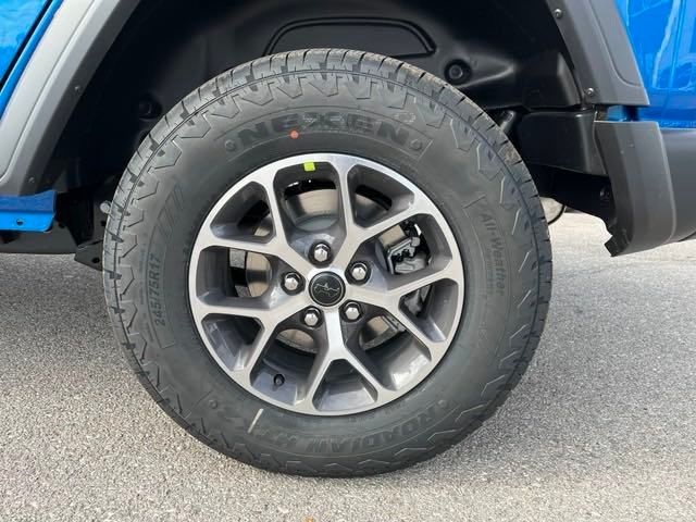 2025 Jeep Wrangler Sport S photo 4