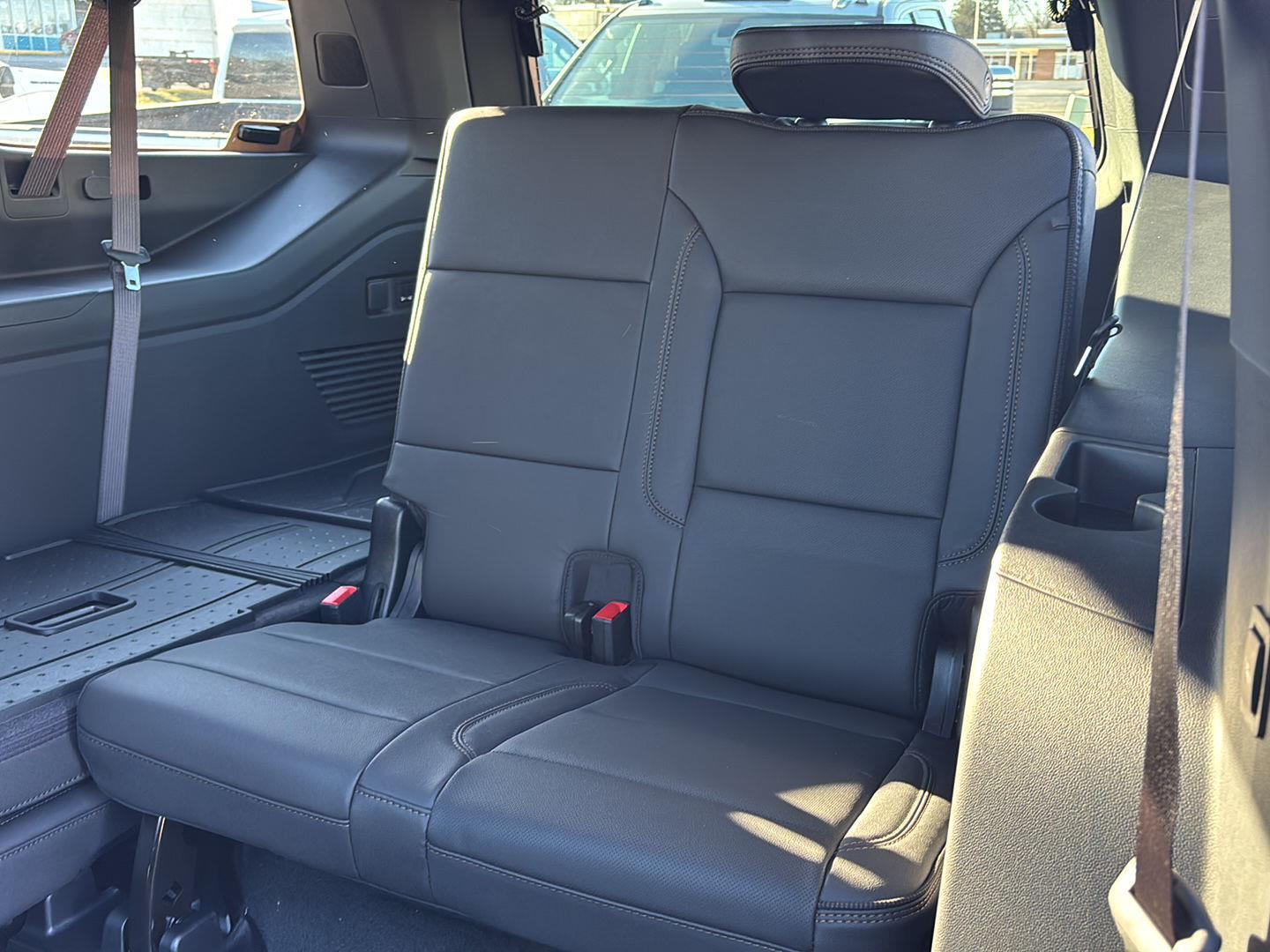 2026 Chevrolet Suburban High Country - Photo 19