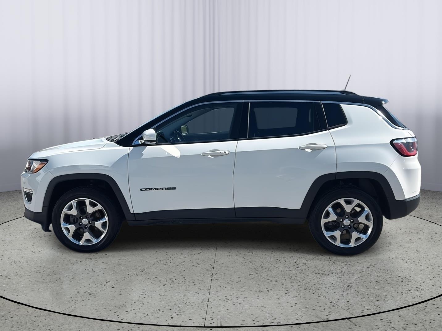 Used 2018 Jeep Compass Limited with VIN 3C4NJDCB7JT395936 for sale in Chillicothe, MO