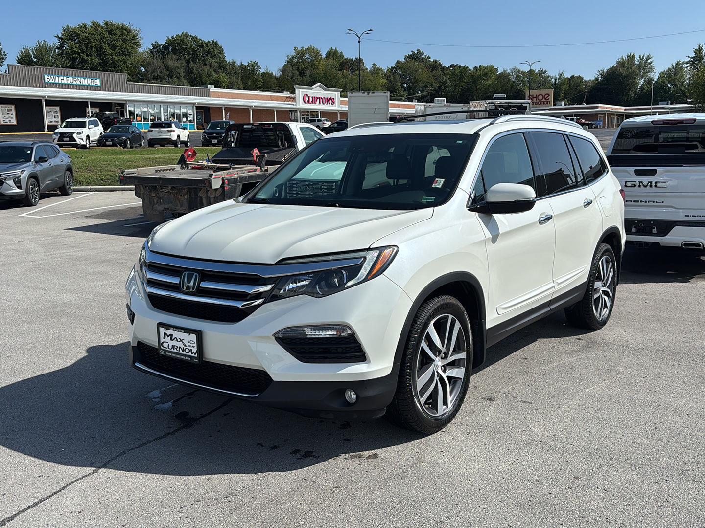 Used 2016 Honda Pilot Elite with VIN 5FNYF6H03GB071066 for sale in Chillicothe, MO