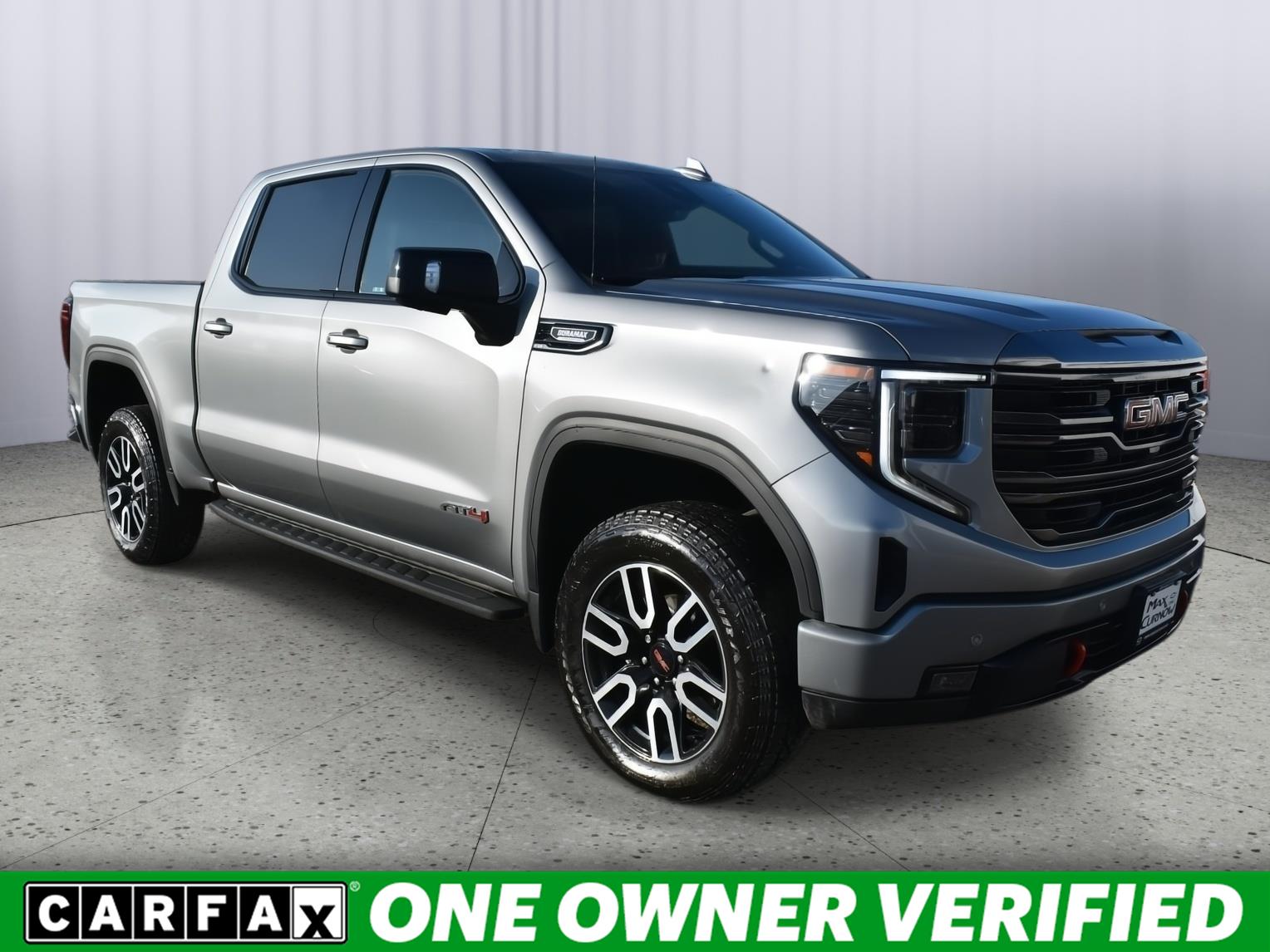 2024 GMC Sierra 1500 AT4's photo