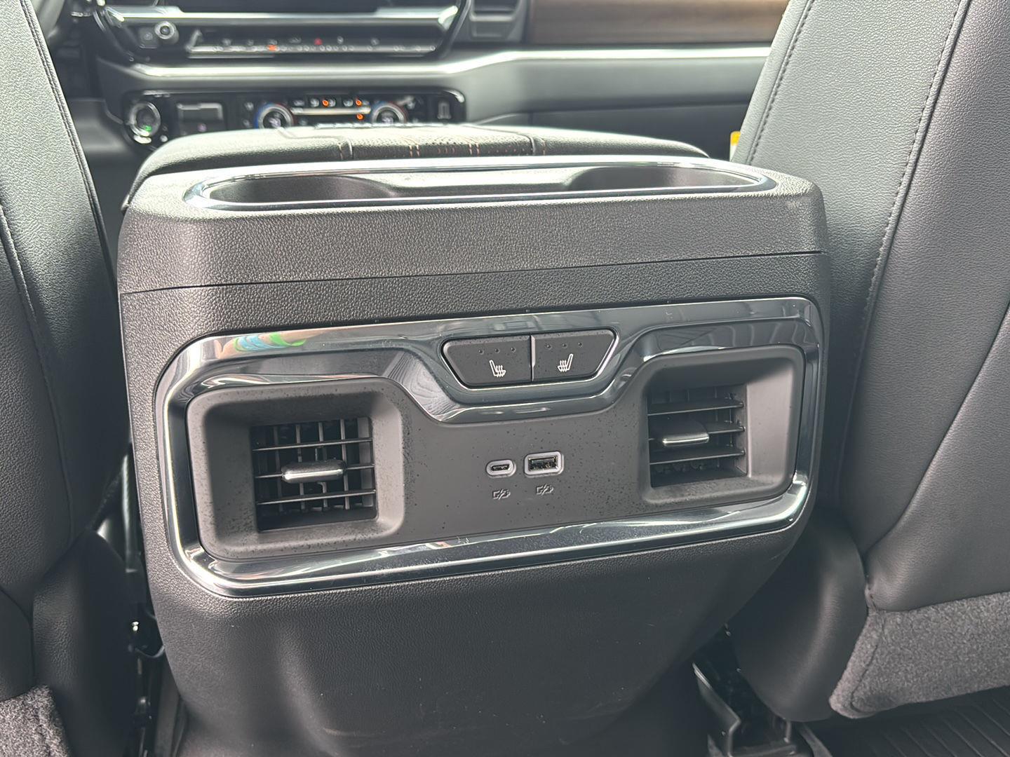 2026 Chevrolet Silverado 2500 HD High Country - Photo 23