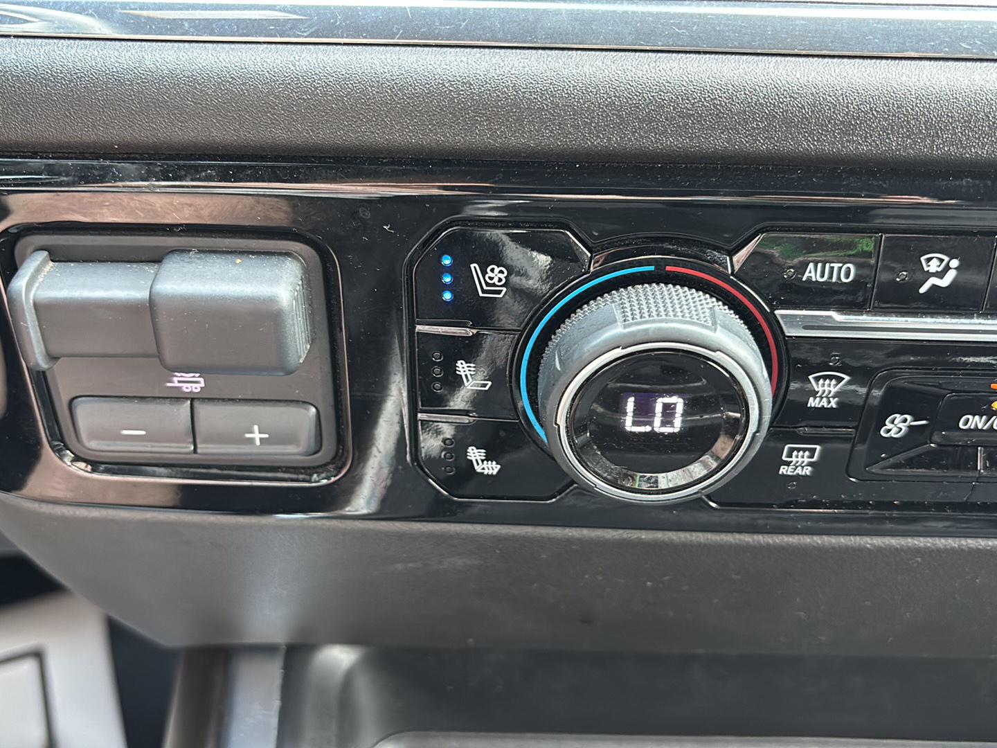2024 Chevrolet Silverado 2500HD High Country - Photo 30