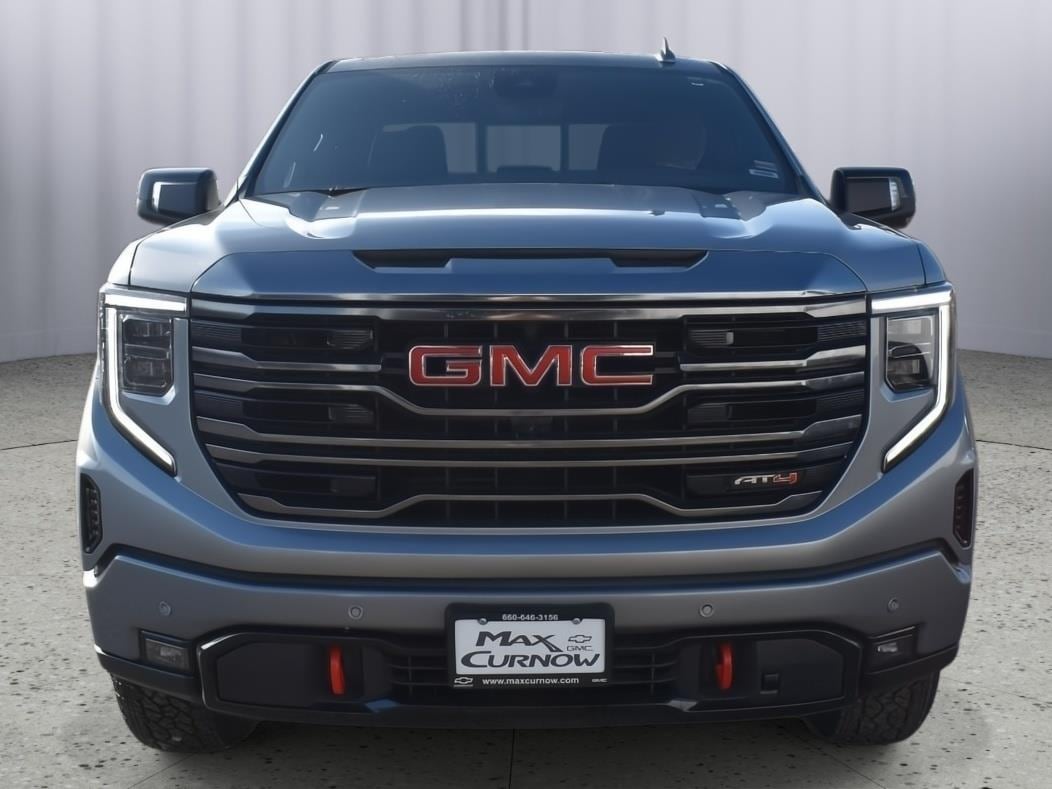 Used 2024 GMC Sierra 1500 AT4 with VIN 3GTUUEE87RG203638 for sale in Kansas City