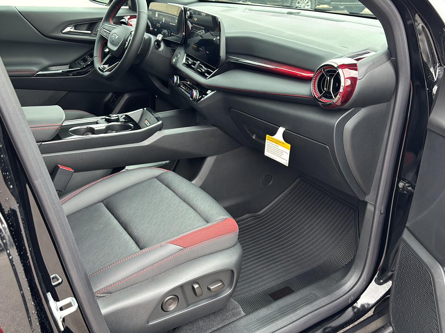 2027 Chevrolet Equinox RS - Photo 23