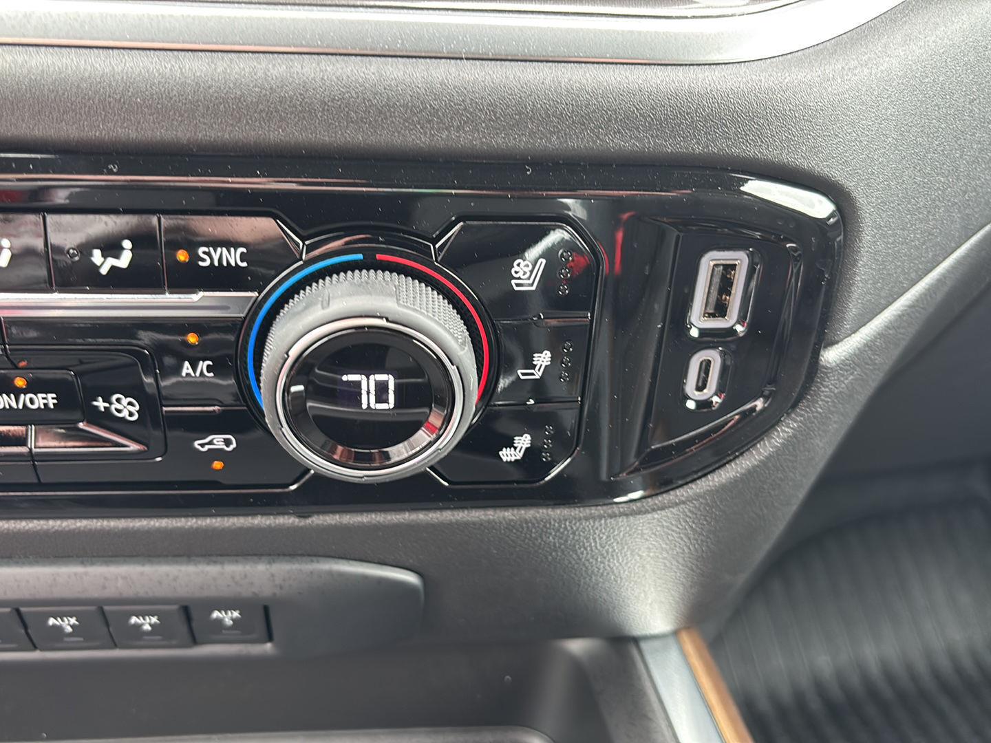 2026 Chevrolet Silverado 2500 HD High Country - Photo 34