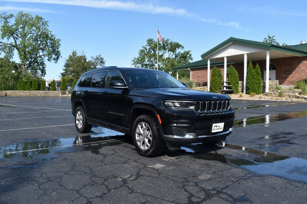 Used 2022 Jeep Grand Cherokee L Limited with VIN 1C4RJKBG6N8571804 for sale in Chillicothe, MO