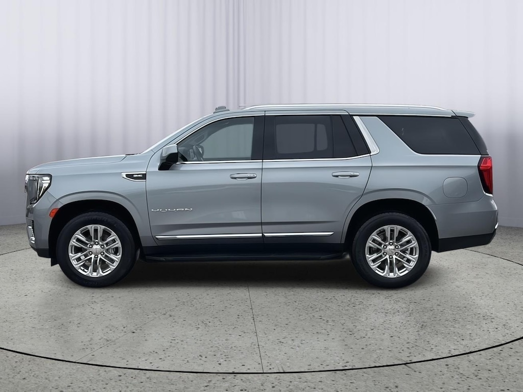 Used 2024 GMC Yukon SLT SUV