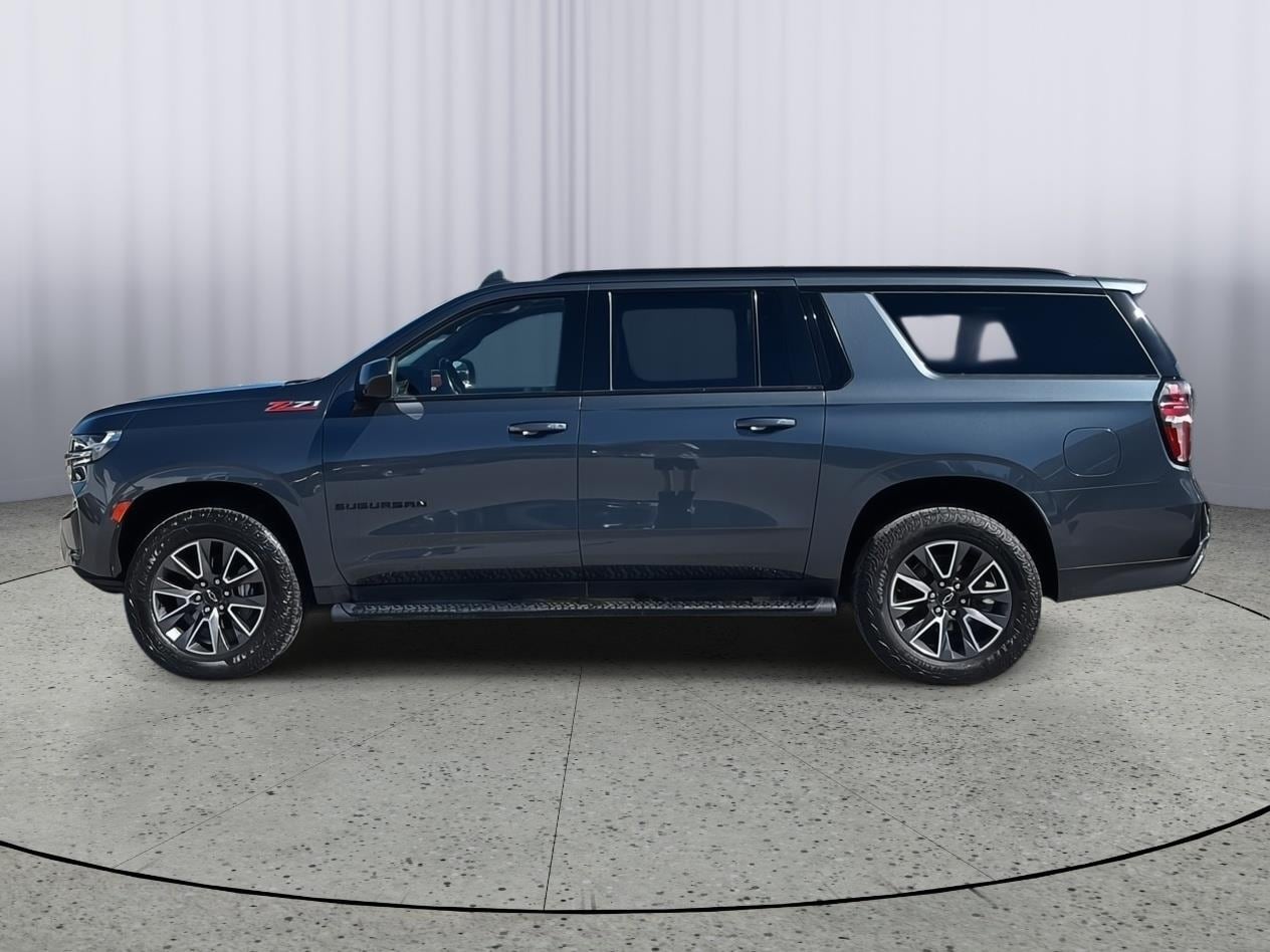 Used 2021 Chevrolet Suburban Z71 with VIN 1GNSKDKD5MR377863 for sale in Kansas City