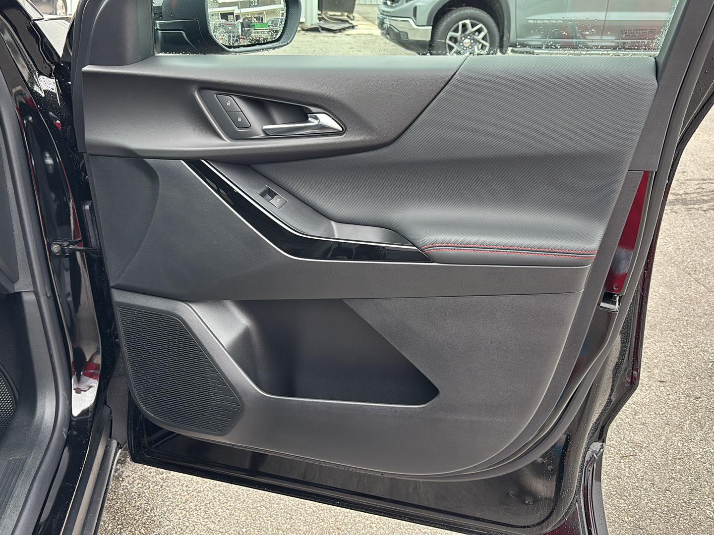 2027 Chevrolet Equinox RS - Photo 22