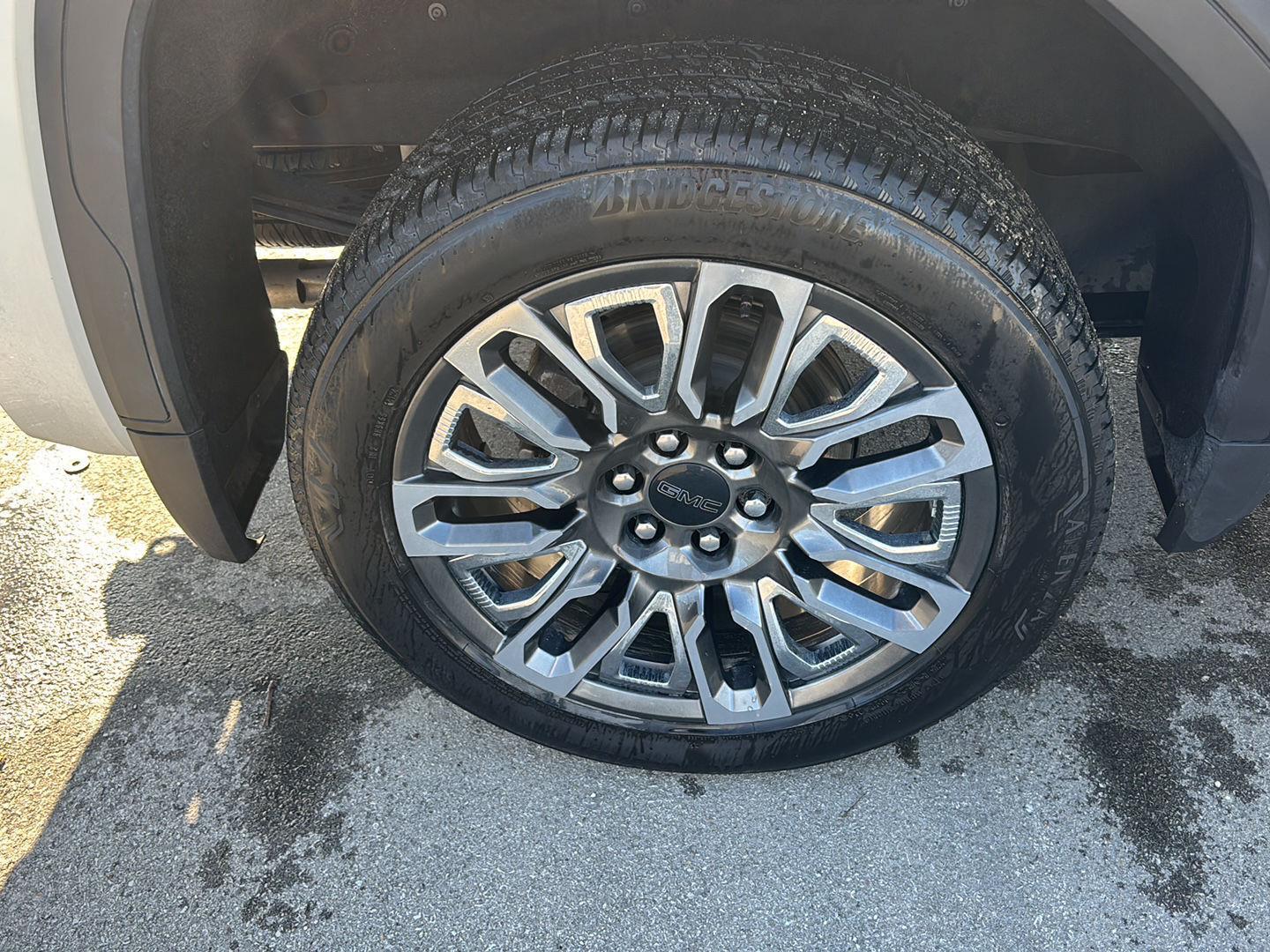 2025 GMC Sierra 1500 Denali Ultimate - Photo 14