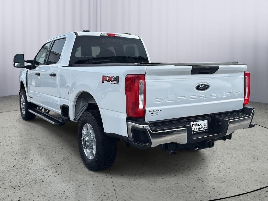 Used 2025 Ford Super Duty F-250 SRW XL Truck Crew Cab